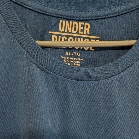 Mens Shirts - Picture 2 of 3